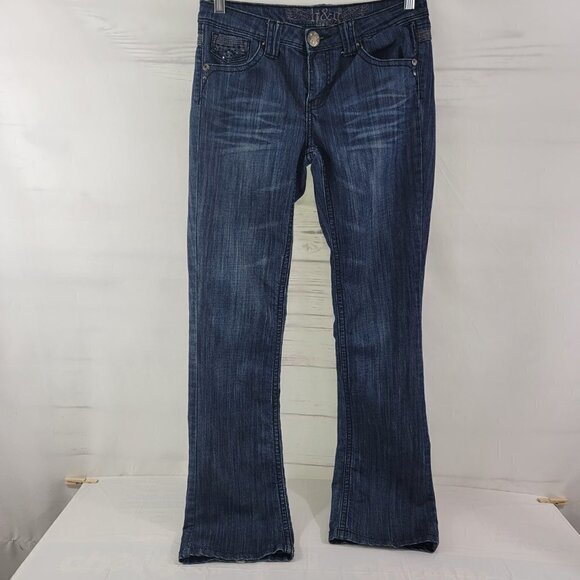 H&G Women’s Low Rise Boot Cut Distress Jeweled Trim Jeans Pants – Size 9 - Picture 16 of 16